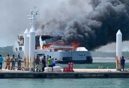 56m superyacht Lady D caught fire in Phuket