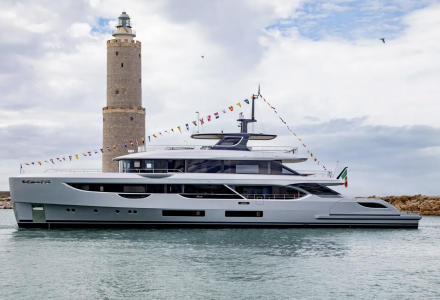 41m Cosmico Hits the Water 