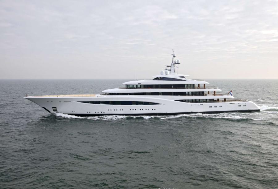 Official images of Feadship Vertigo during sea trials released - Yacht ...