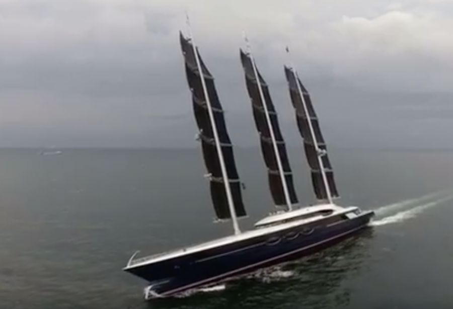 New footage of Freivokh-designed 106m Black Pearl under 