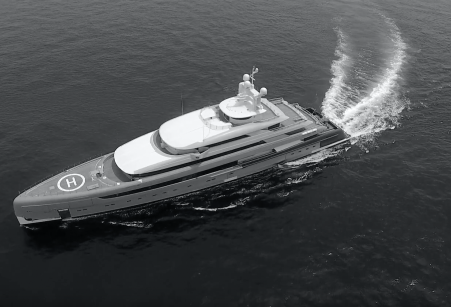 largest superyacht ever