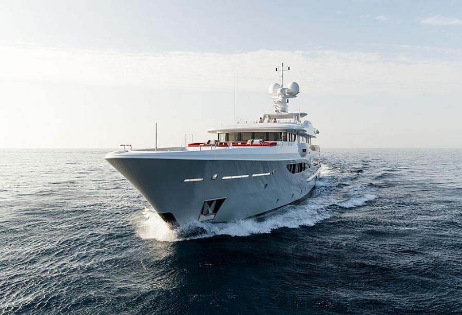 motor yacht grace 52m owner