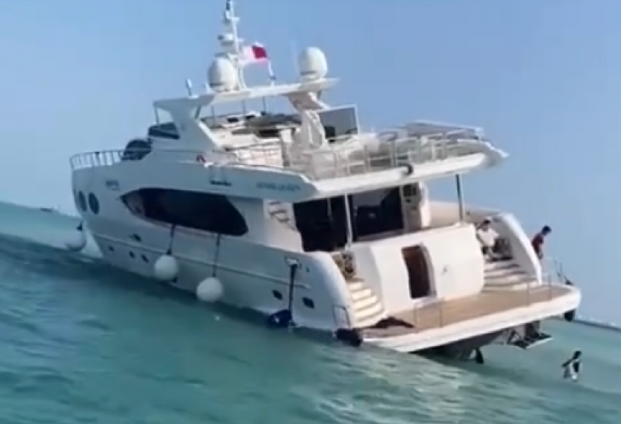 sailing yacht ran aground in indonesia