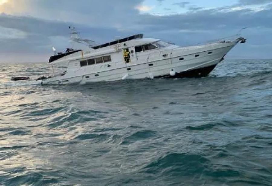 Vitech’s 28m Astor Sinks in East Sussex Coast Just Four Months After ...