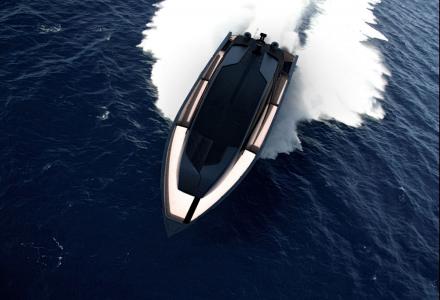 Timur Bozca unveils power yacht concept Isurus