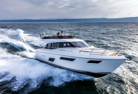 Ferretti Yachts unveils 450 model