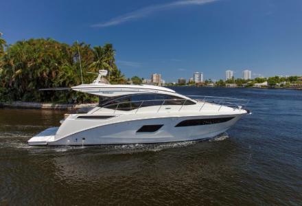 Sea Ray set to debut two new sport yachts at FLIBS