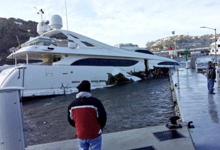 34m yacht sinks in Mallorca