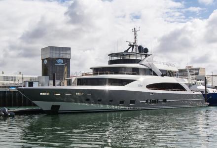 Couach Yachts 4400 Fast Fly named Tosca
