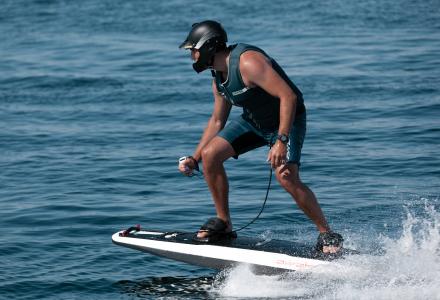 High-performance electric surfboards