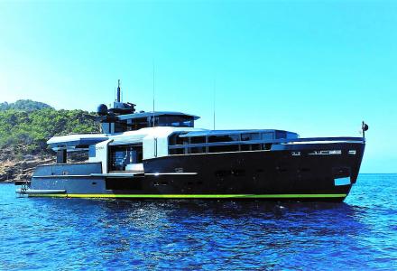 The new Arcadia A105 world debut at Cannes Yachting Festival 2018