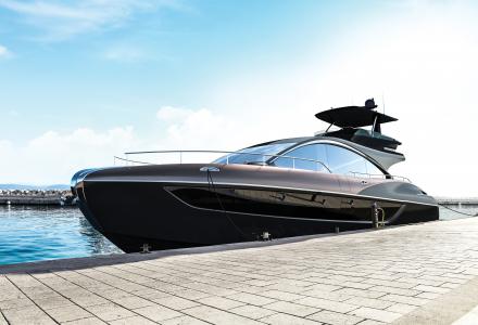 19-meter LY650 luxury yacht by Lexus