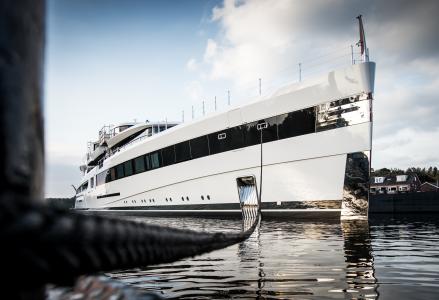 Sensational 93-metre Feadship unveiled for first time