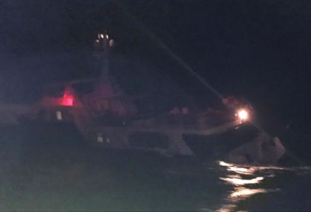 13 people saved from sinking yacht in Fort Lauderdale