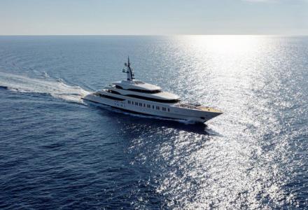Shipyards pioneers in the supply of large yachts: Nobiskrug and Benetti