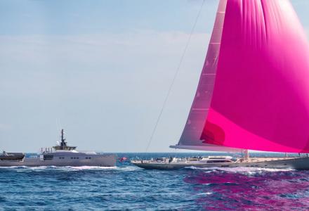 46m yacht support Pink Shadow returns to Damen