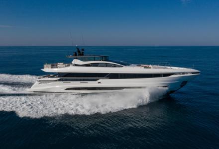 Mangusta GranSport 33 series - the novelty by Overmarine Group S.P.A. reaching the US shores to debut at FLIBS 2020