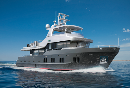 Bering Yachts Introduces the New B72 Explorer 