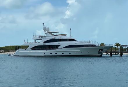 Benetti’s 37m Papaito Available for Charter