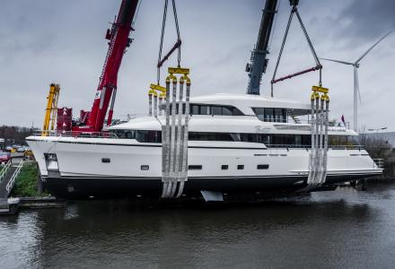 36m Botti Launched by Moonen Yachts 