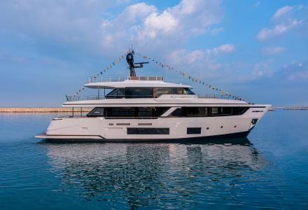 Navetta 30 Wolfpack Launched by Custom Line 