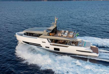 Fourth Sherpa 80 Xl Sold By Arcadia Yachts 