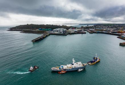 58m Seawolf Arrived at Pendennis for Extensive Rebuild