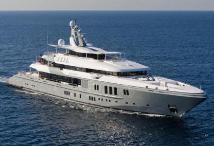 74m Mogambo Completes Refit at Feadship