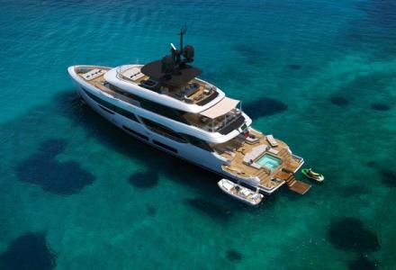 New Benetti Oasis 34M Sold by FGI Yacht Group 