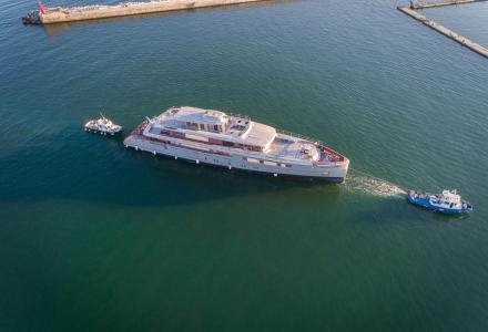 58m Hull C127 Technically Launched by Codecasa