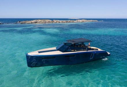 13m Evo R4 to Debut at the Abu Dhabi International Boat Show 2022