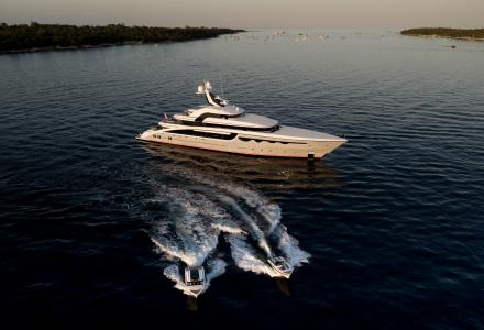 68m Soaring Will Attend Dubai International Boat Show