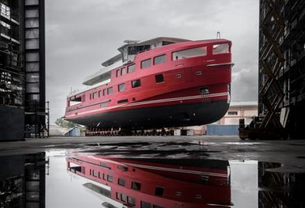 59m Explorer Akula Launched by Rossinavi