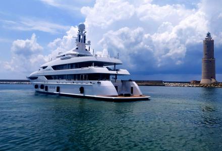 Lusben Delivers Oasis 63m with Enhanced Beach Area and Fresh Styling