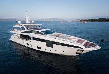 Azimut Grande 35M Heed Available for Purchase