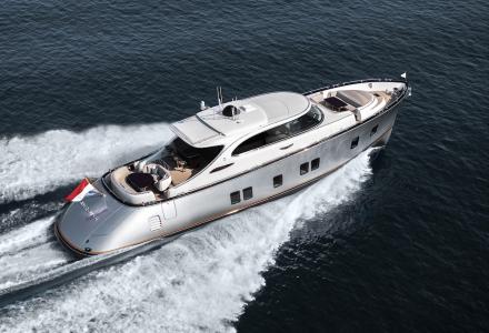 Zeelander 8 Launched by Zeelander Yachts