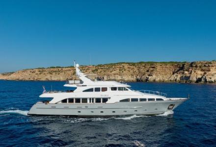 Benetti Sea Belle Sold In-House by Camper and Nicholsons