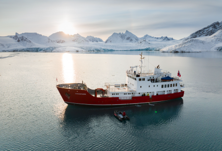 Ocean Independence Presents Arctic Adventure aboard Ecologically Advanced Vikingfjord