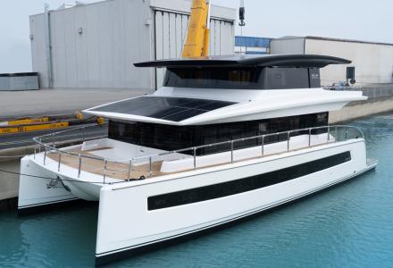 SY62 3-Deck Closed Launched by Silent Yachts