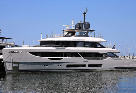 New Benetti Oasis 34 Motor Yacht Listed for €17.5M