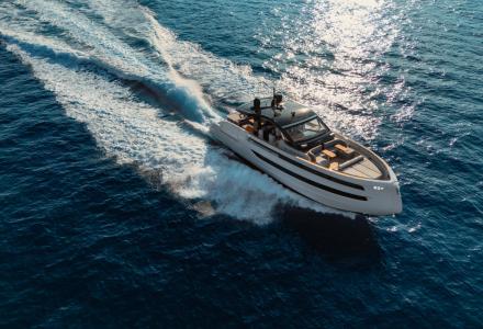 Invictus TT550 Debuts at Genoa Boat Shows