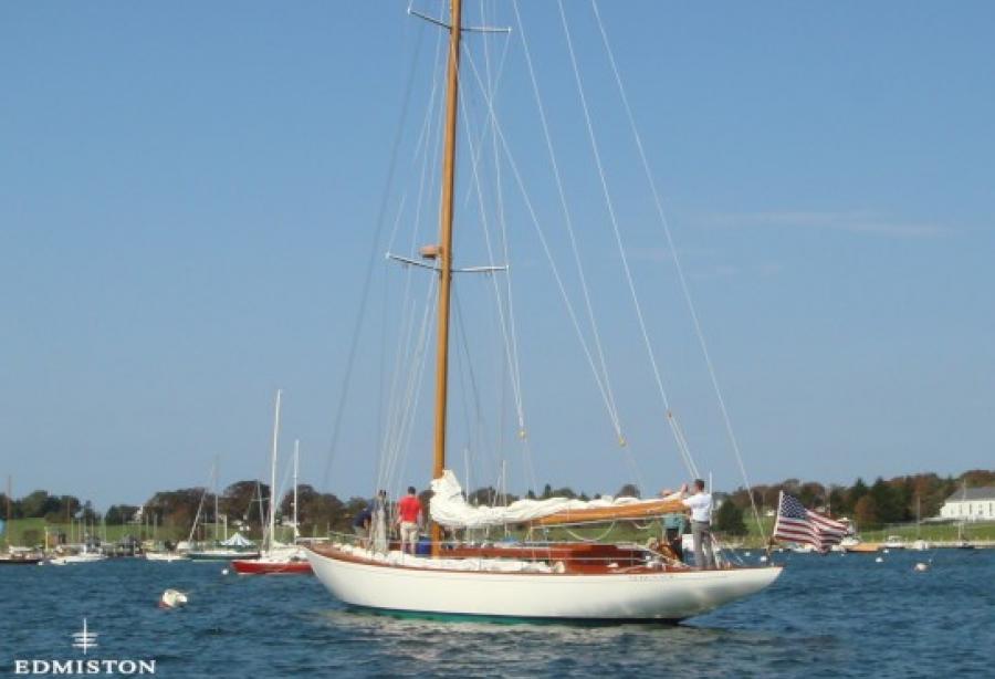 Sailing yacht Serenade Wilmington boatworks CA Yacht Harbour