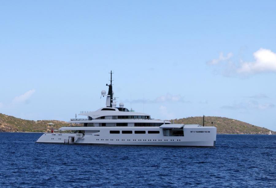 vava ii yacht owner