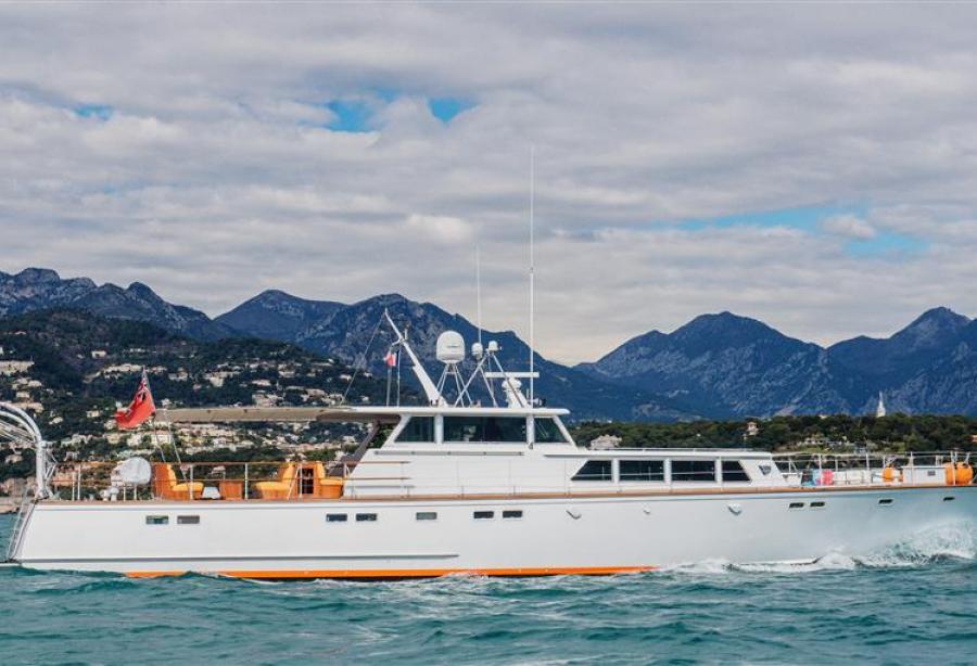 motor yacht esterel