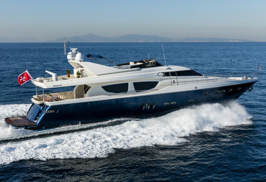 Motor yacht Mythos - Posillipo - Yacht Harbour