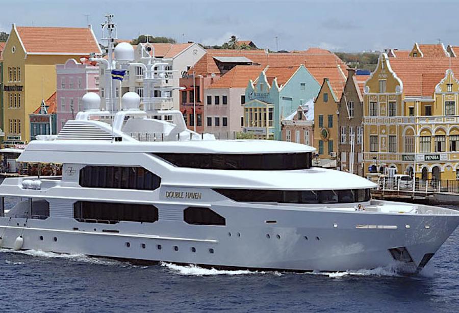 yacht double haven