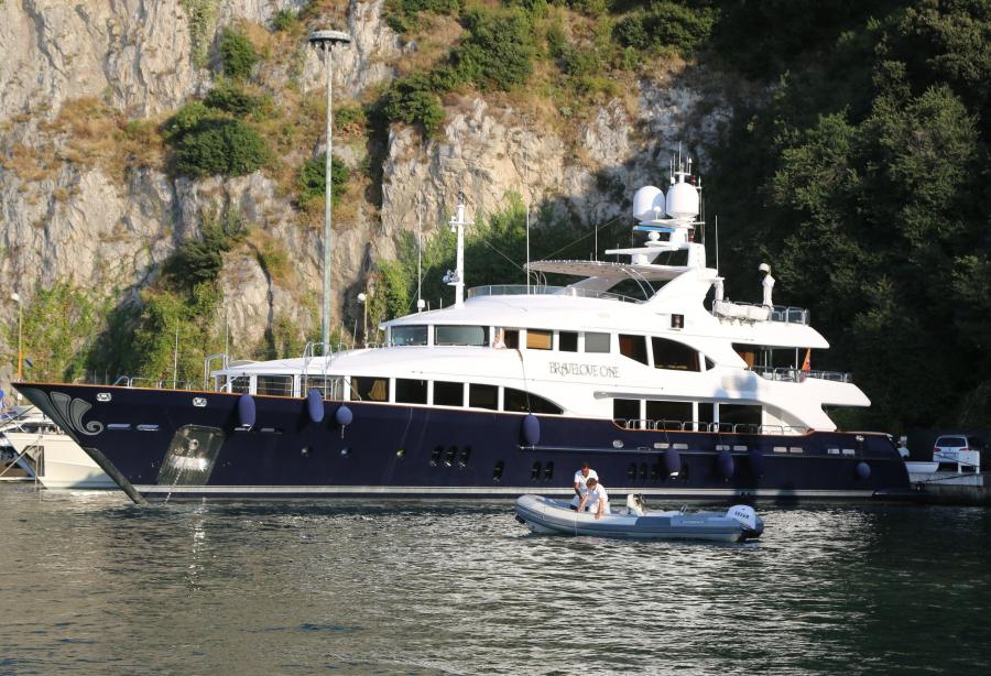 bravelove one yacht price