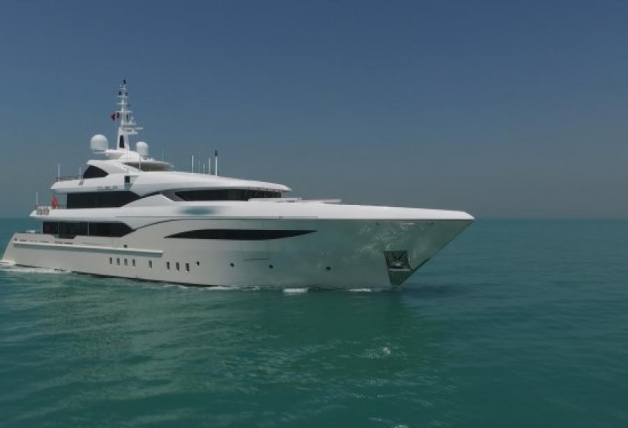 who owns dusur yacht