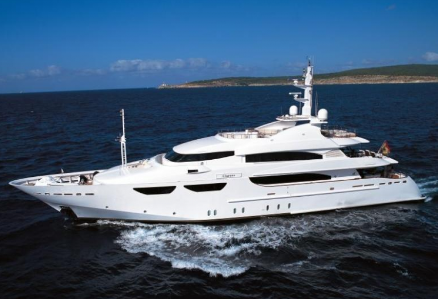 Motor yacht Cacique - CRN - Yacht Harbour