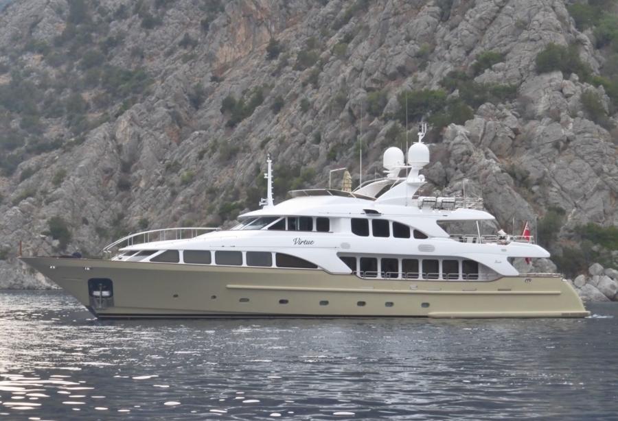 motor yacht virtue